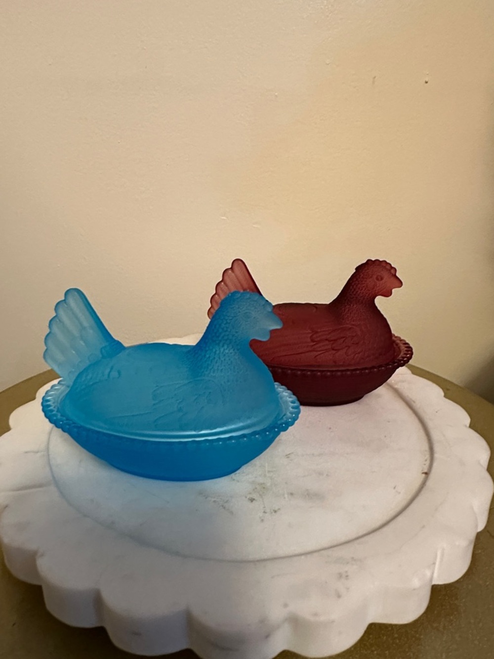 Blue and Red Hen Covered Dish Set - Decorative Serveware
